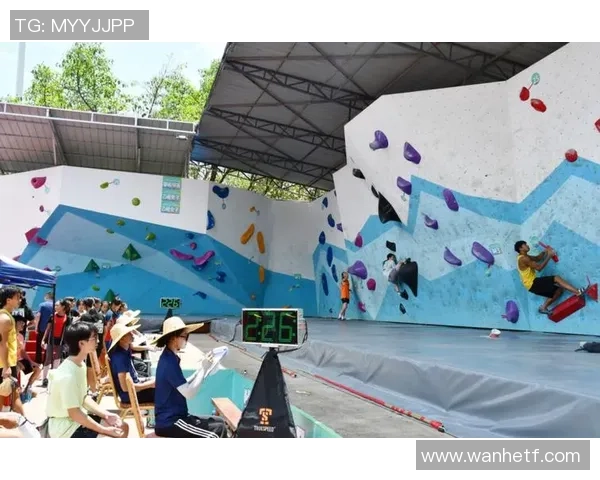 广州飞盘队在世界攀岩锦标赛中以76分稳居积分榜首位 广州飞盘队在世界攀岩锦标赛中以76分稳居积分榜首位