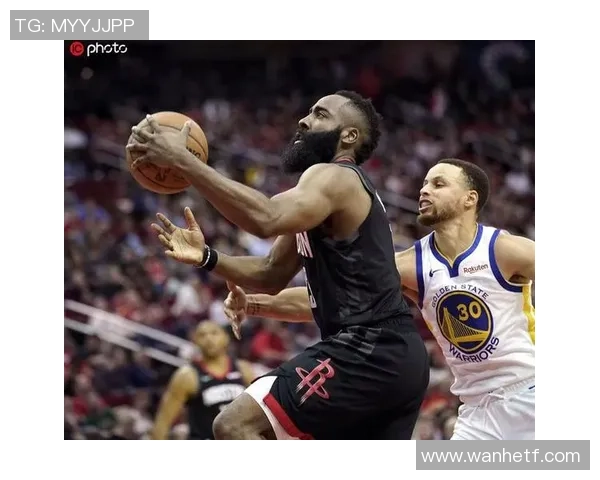 休斯顿与亚特联激情对决谁能在这场较量中笑到最后